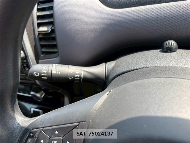 Nissan SERENA 2018-09 6219424-21