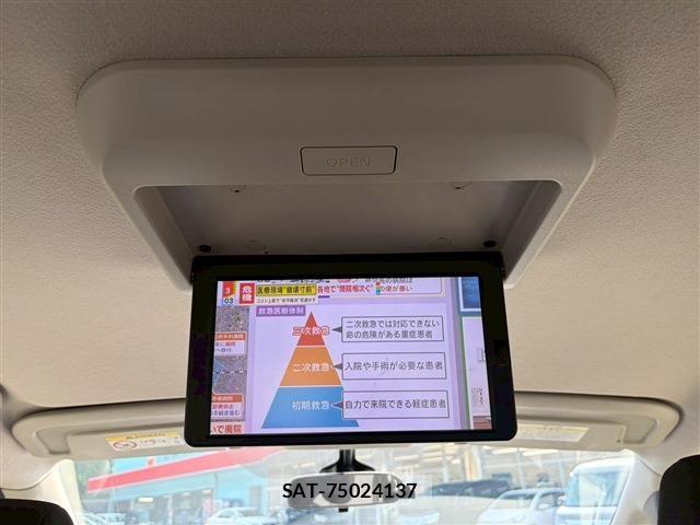 Nissan SERENA 2018-09 6219424-27