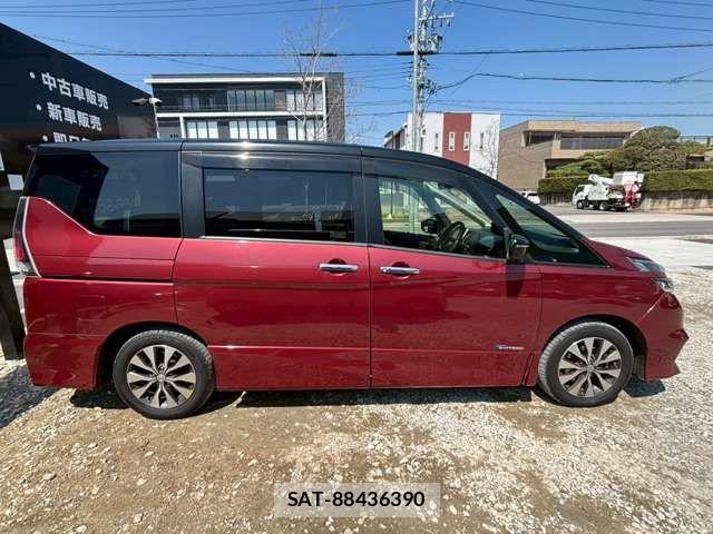 Nissan SERENA 2017-03 6219445-17