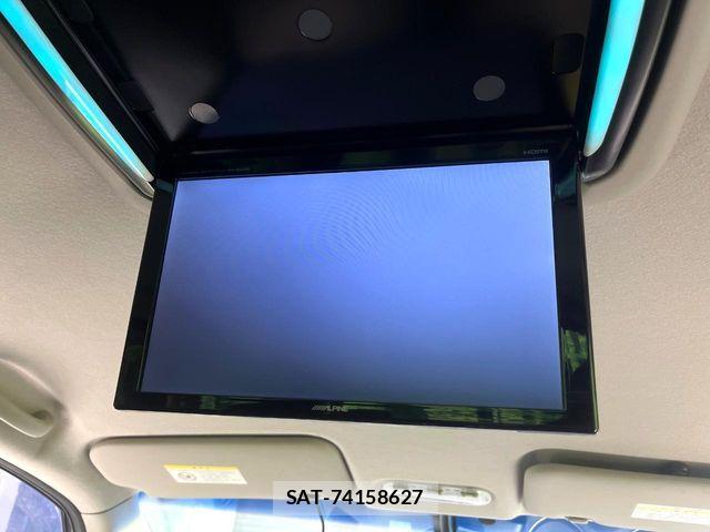 Nissan SERENA 2016-02 6219436-3