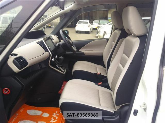 Nissan SERENA 2018-05 6219434-20