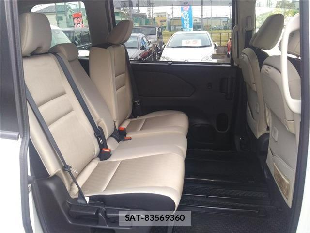 Nissan SERENA 2018-05 6219434-23