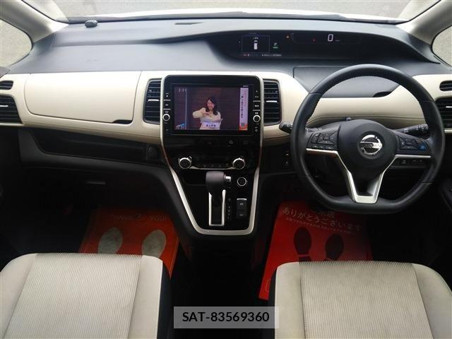 Nissan SERENA 2018-05 6219434-5