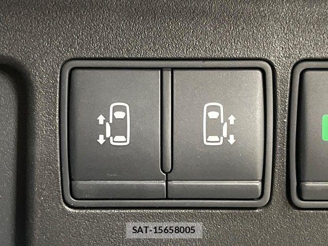 Nissan SERENA 2013-12 6219443-3