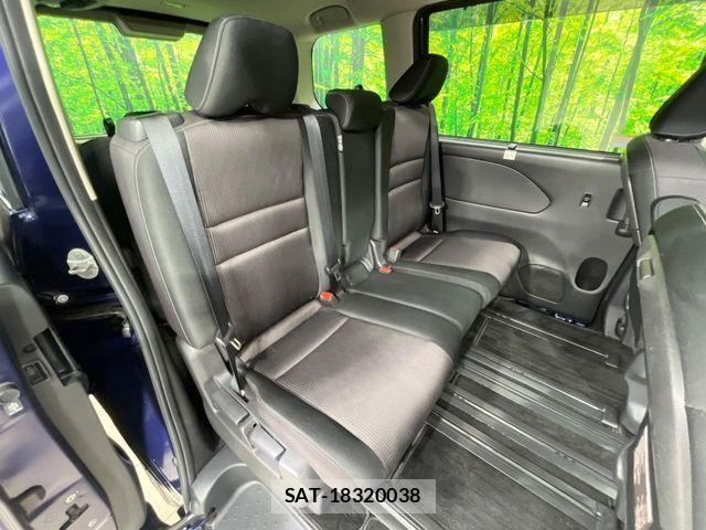 Nissan SERENA 2017-05 6219425-9