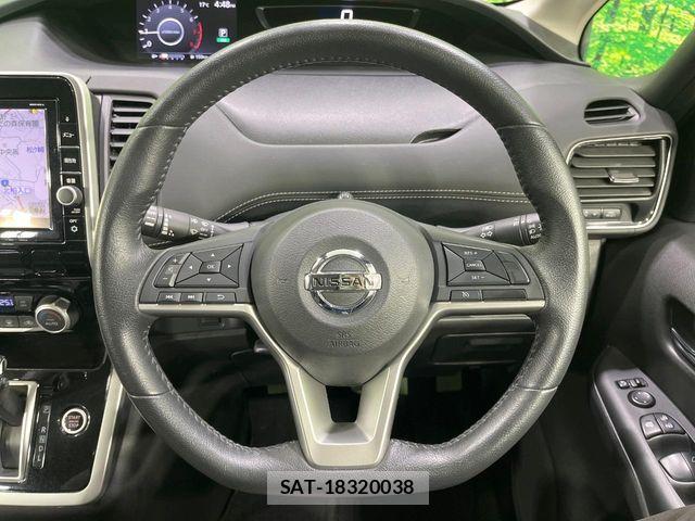 Nissan SERENA 2017-05 6219425-12