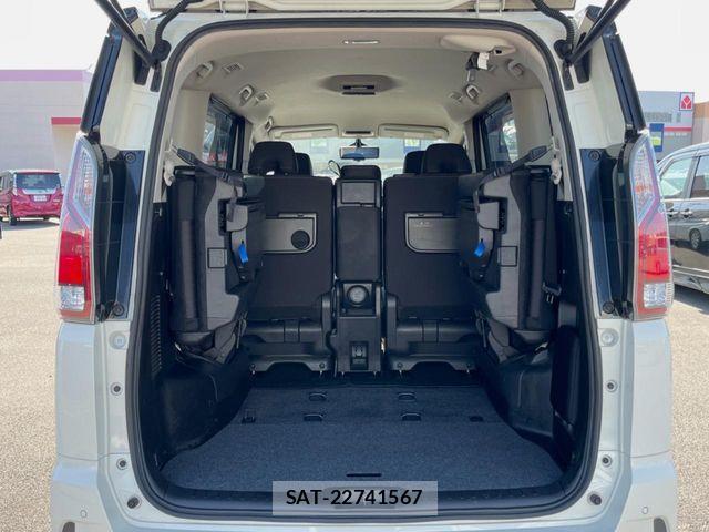 Nissan SERENA 2016-11 6247341-11