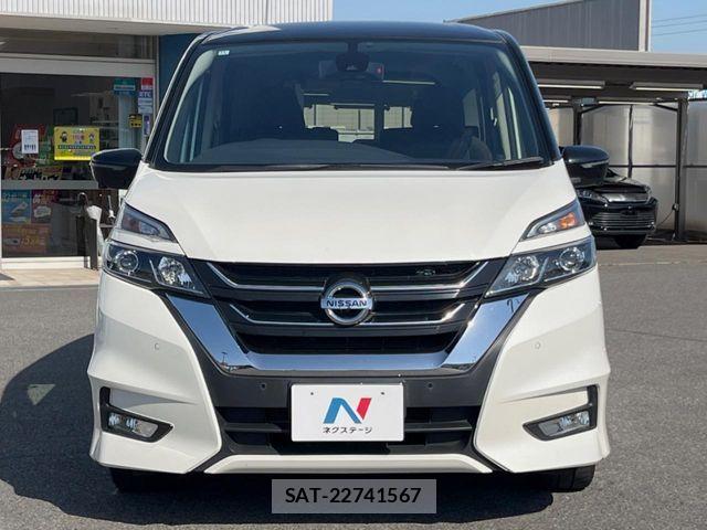 Nissan SERENA 2016-11 6247341-14