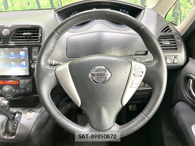 Nissan SERENA 2014-02 6247350-11