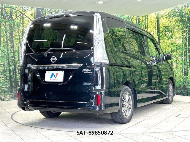 Nissan SERENA 2014-02 6247350-17
