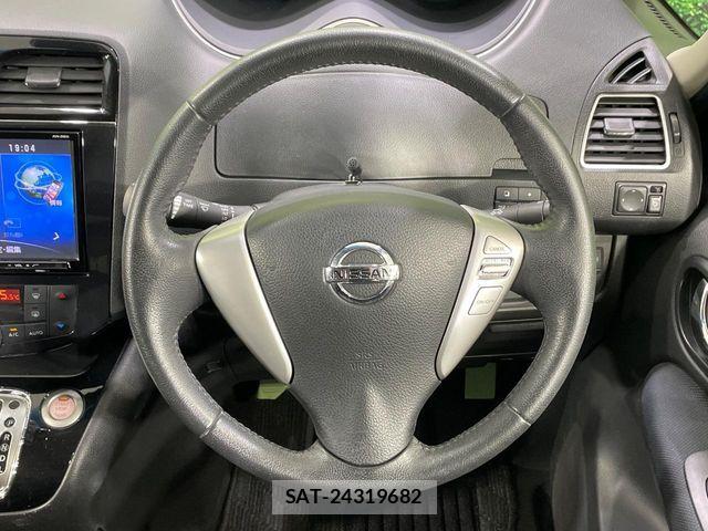 Nissan SERENA 2015-03 6247345-11