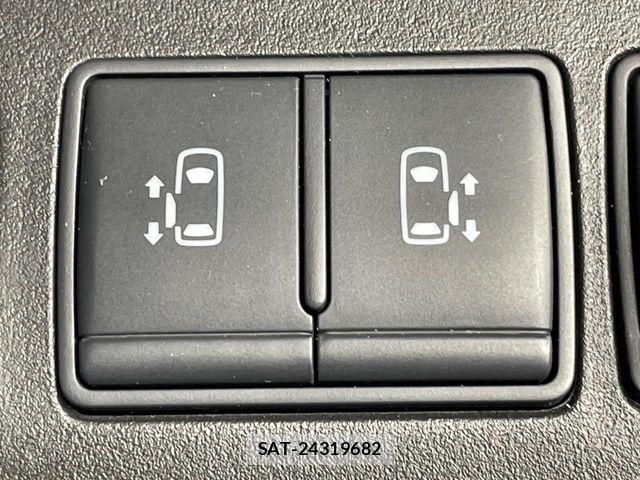 Nissan SERENA 2015-03 6247345-3