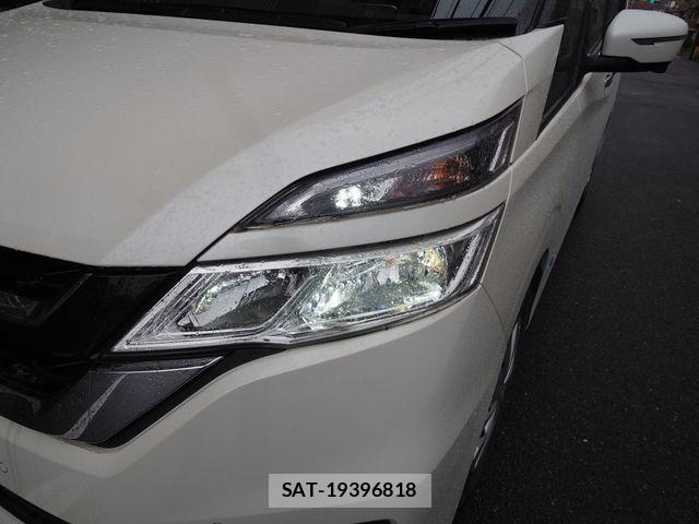 Nissan SERENA 2017-04 6247339-20
