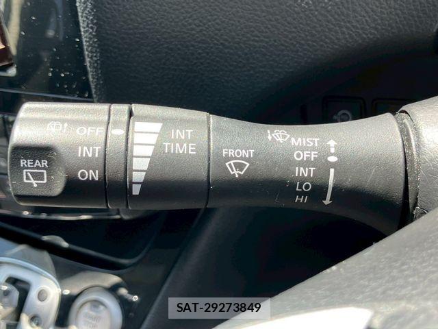 Nissan SERENA 2013-03 6247361-22