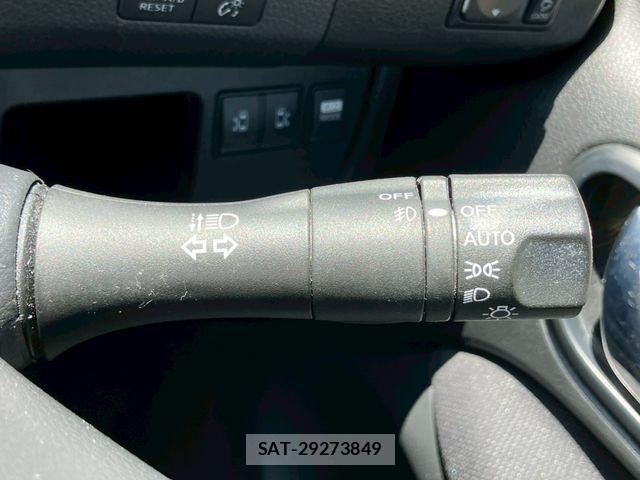 Nissan SERENA 2013-03 6247361-23