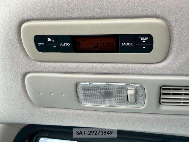 Nissan SERENA 2013-03 6247361-25