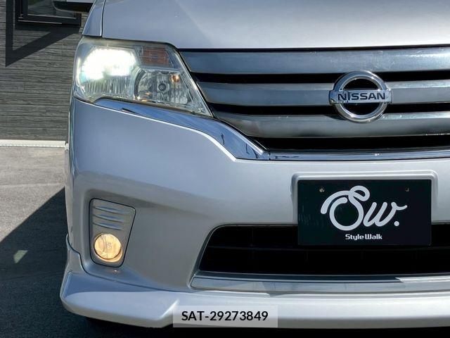 Nissan SERENA 2013-03 6247361-26