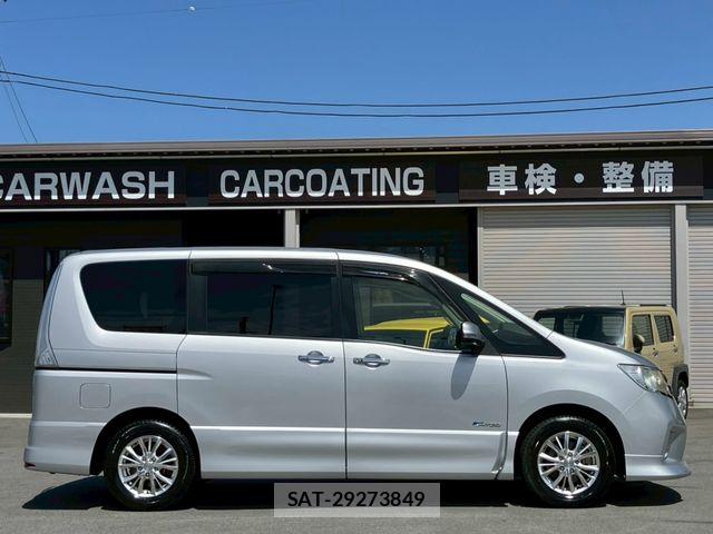 Nissan SERENA 2013-03 6247361-3