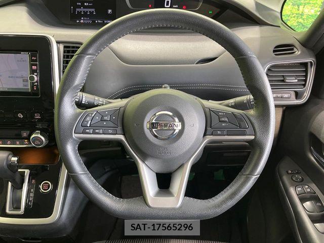 Nissan SERENA 2017-12 6265859-10