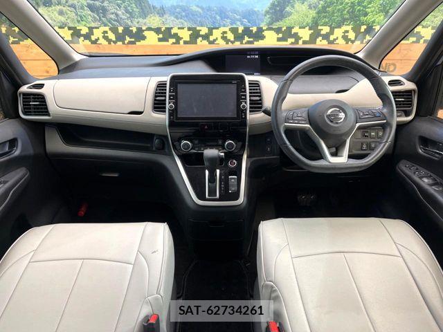 Nissan SERENA 2017-02 6265852-1