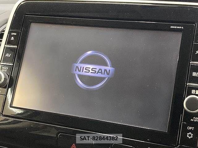 Nissan SERENA 2016-10 6277287-2