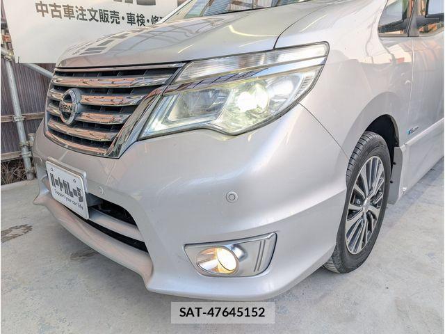 Nissan SERENA 2015-11 6304612-24