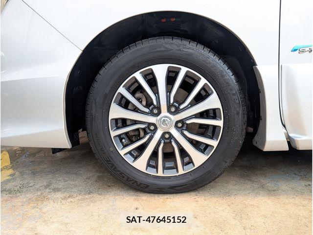 Nissan SERENA 2015-11 6304612-27