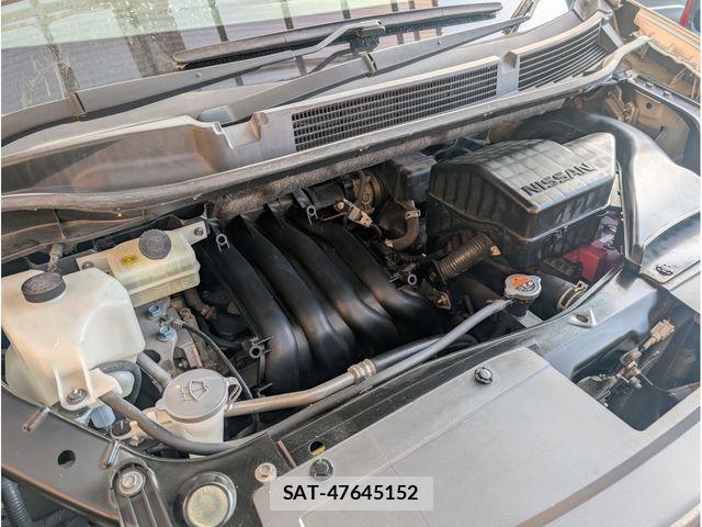 Nissan SERENA 2015-11 6304612-28