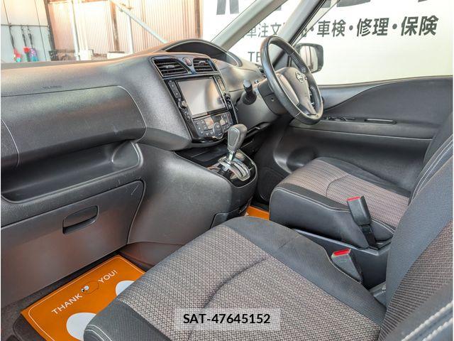 Nissan SERENA 2015-11 6304612-3