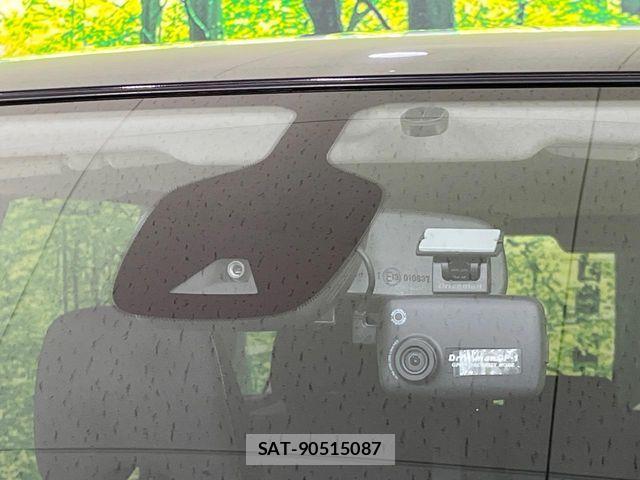 Nissan SERENA 2016-12 6306431-2
