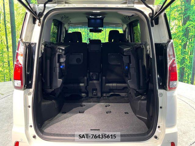 Nissan SERENA 2017-07 6503015-10