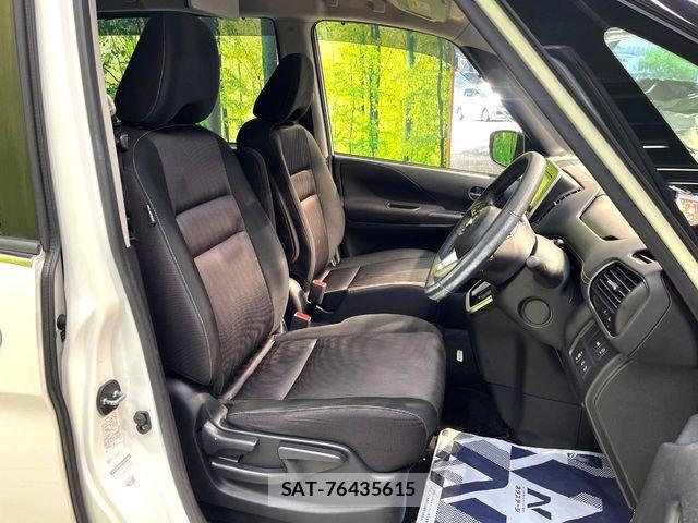 Nissan SERENA 2017-07 6503015-7