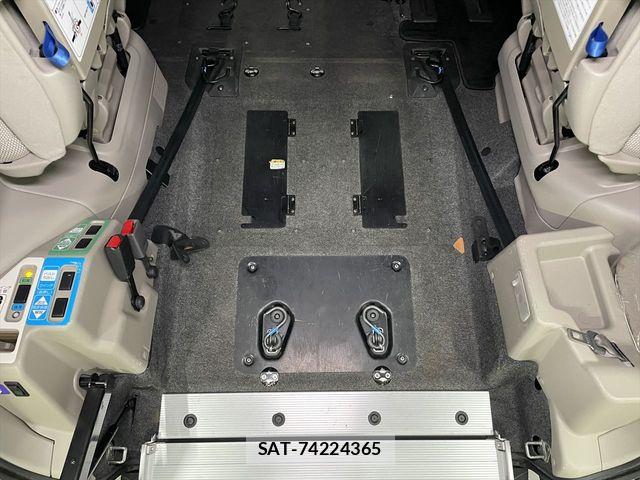 Nissan SERENA 2019-02 6502995-9