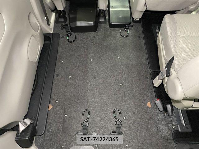 Nissan SERENA 2019-02 6502995-12