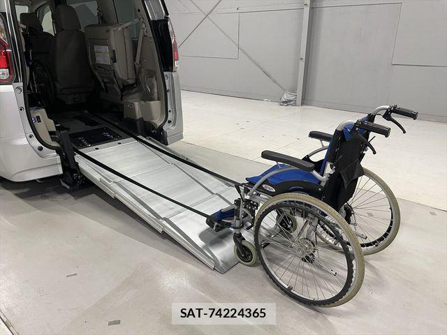 Nissan SERENA 2019-02 6502995-5