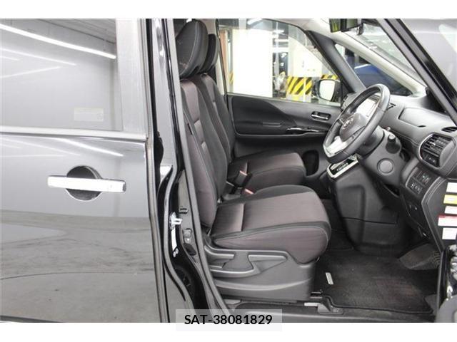 Nissan SERENA 2016-08 6503024-28