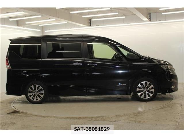 Nissan SERENA 2016-08 6503024-3