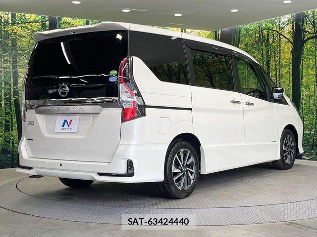 Nissan SERENA 2021-11 6527516-17