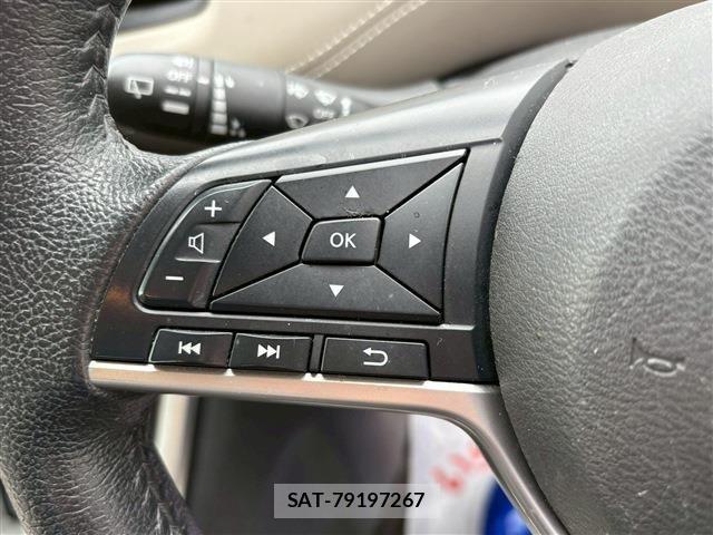 Nissan SERENA 2017-09 6546808-24
