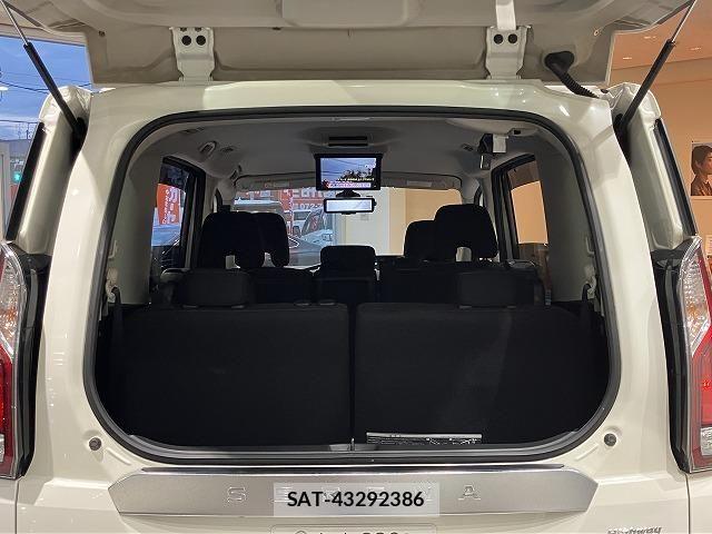 Nissan SERENA 2017-06 6616006-15