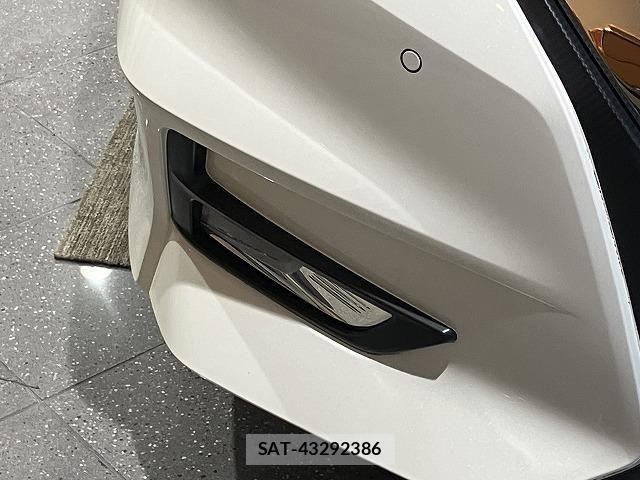 Nissan SERENA 2017-06 6616006-24