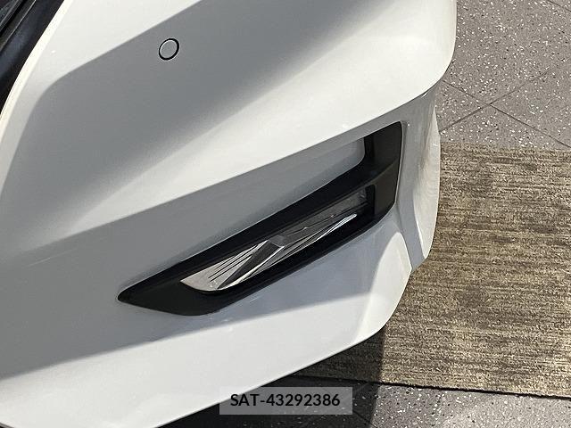 Nissan SERENA 2017-06 6616006-28