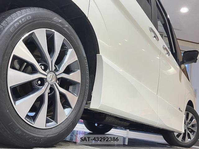 Nissan SERENA 2017-06 6616006-4