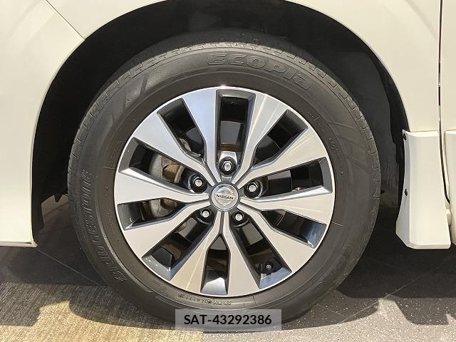 Nissan SERENA 2017-06 6616006-6