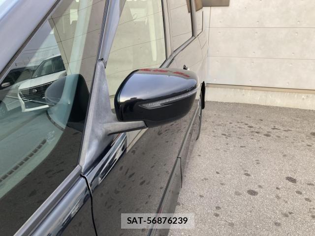 Nissan SERENA 2017-02 6614741-10