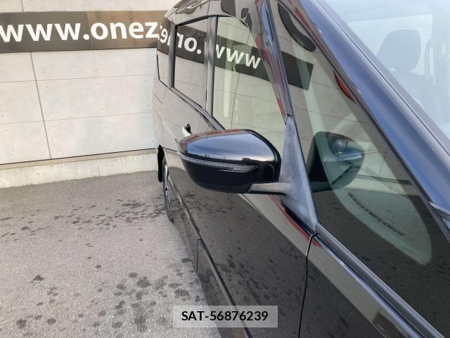 Nissan SERENA 2017-02 6614741-12
