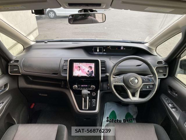 Nissan SERENA 2017-02 6614741-29