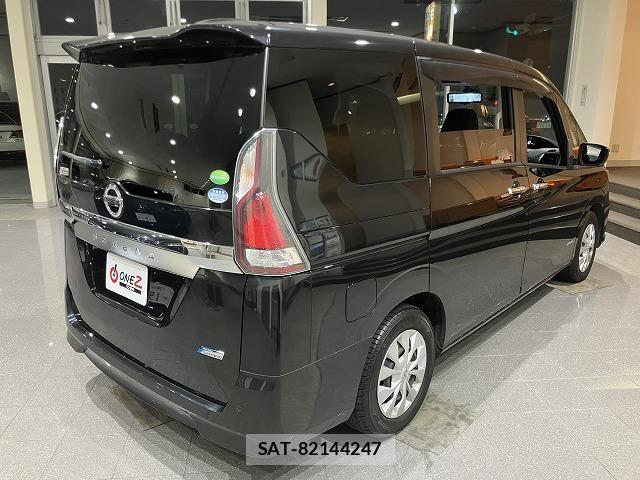 Nissan SERENA 2017-09 6614733-10