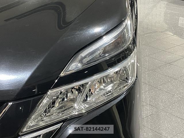 Nissan SERENA 2017-09 6614733-27