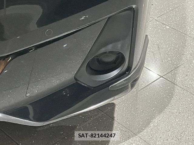 Nissan SERENA 2017-09 6614733-28